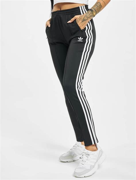 adidas jogginghose damen mit logo|Adidas Damen Jogginghosen online kaufen .